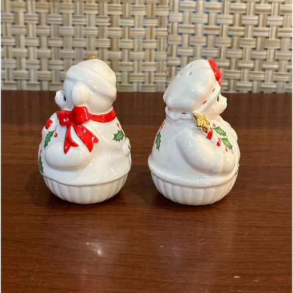 🎄🌟HP🌟VTG Lenox Holiday Bears Salt & Pepper Shakers Porcelain Hand Painted - Picture 7 of 12